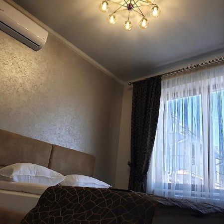 Apartment Sweethome 1 Free Parking Uschhorod Exterior foto