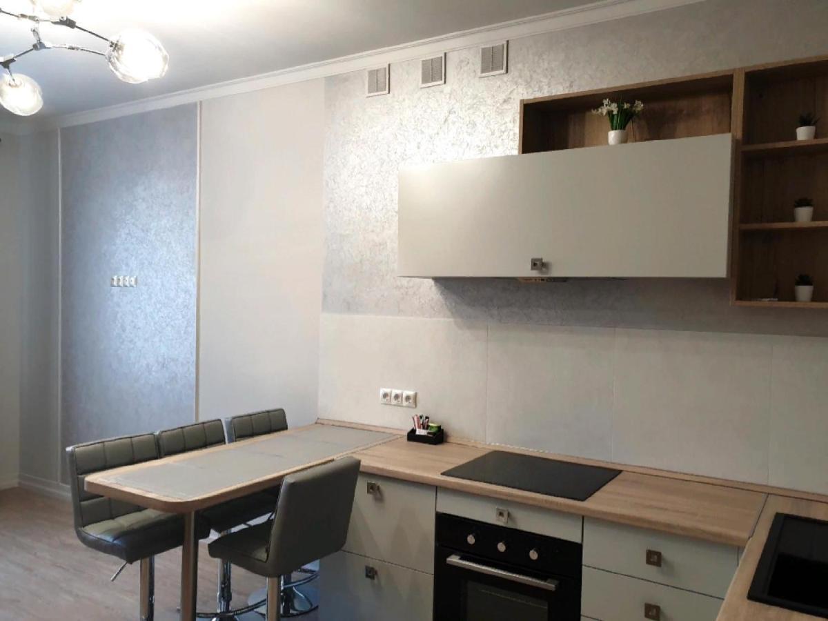 Apartment Sweethome 1 Free Parking Uschhorod Exterior foto